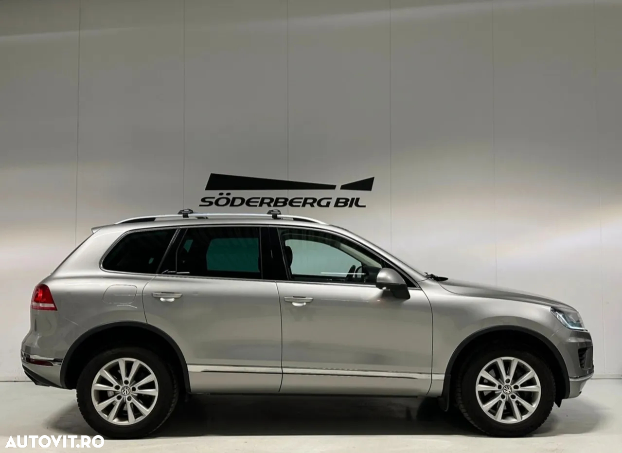 Volkswagen Touareg - 11