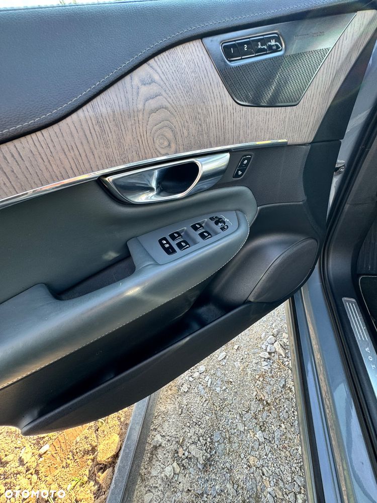 Volvo XC 90 ver-t6-awd-inscription-7os - 14