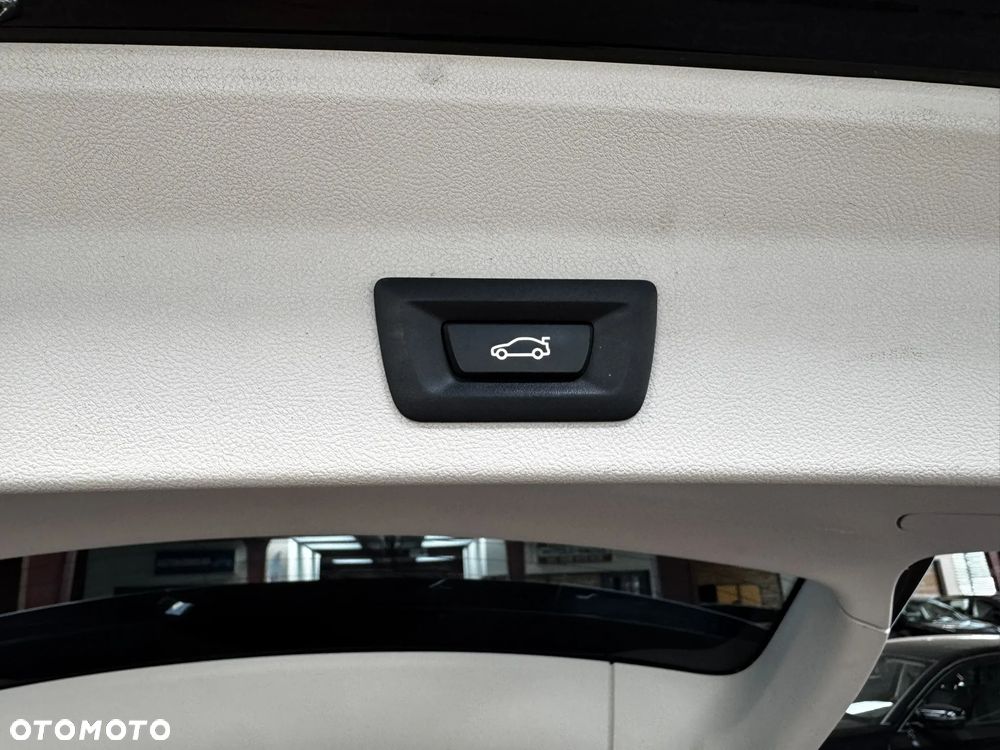 BMW X3 xDrive20i Advantage - 15