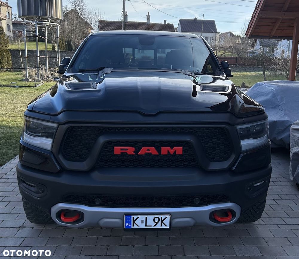 Dodge RAM 5.7 4x4 - 1