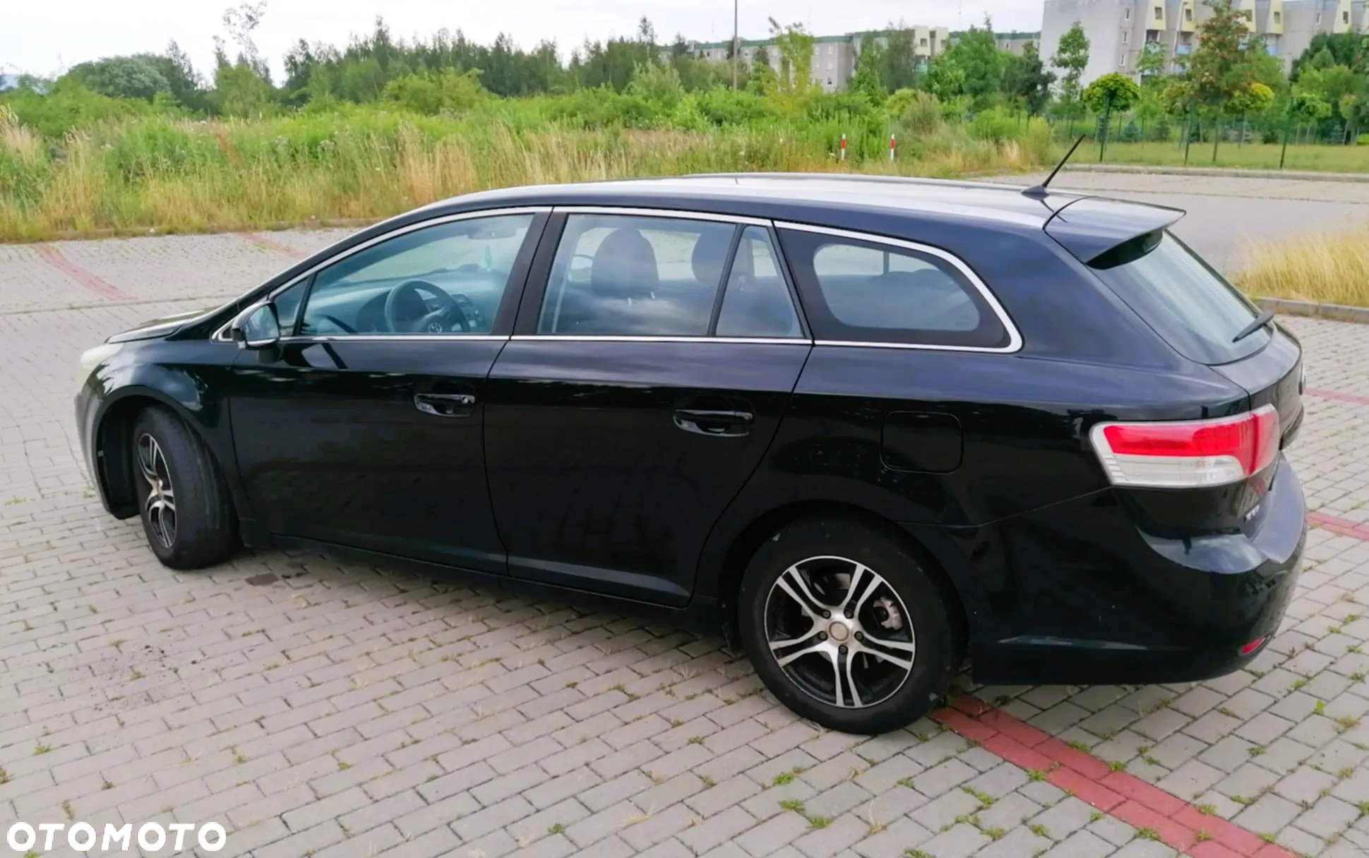Toyota Avensis 1.6 Luna - 7