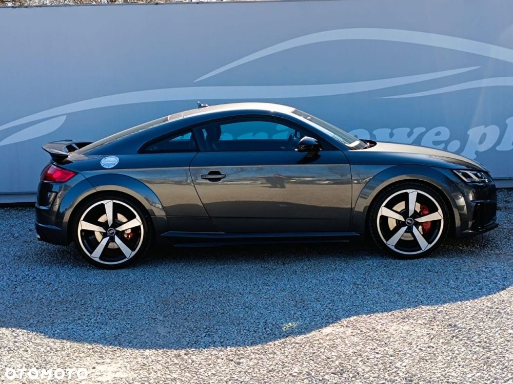 Audi TT S Coupé - 17