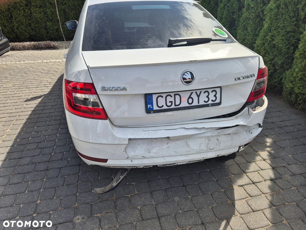 Skoda Octavia 1.5 TSI ACT Ambition - 4