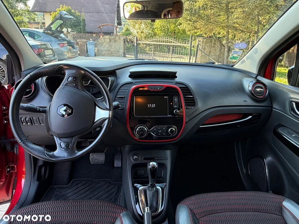 Renault Captur 1.2 TCe Helly Hansen EDC - 11