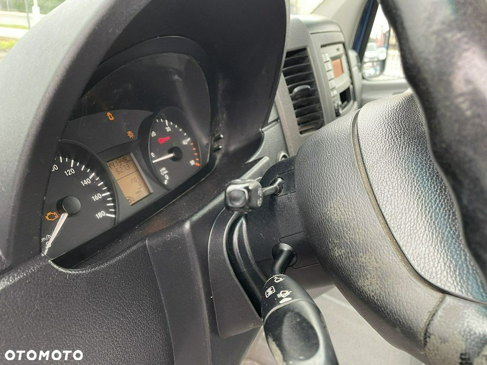 Mercedes-Benz Sprinter - 10