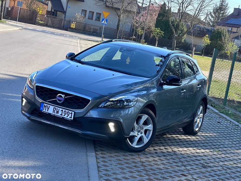 Volvo V40 Cross Country D3 Summum - 1