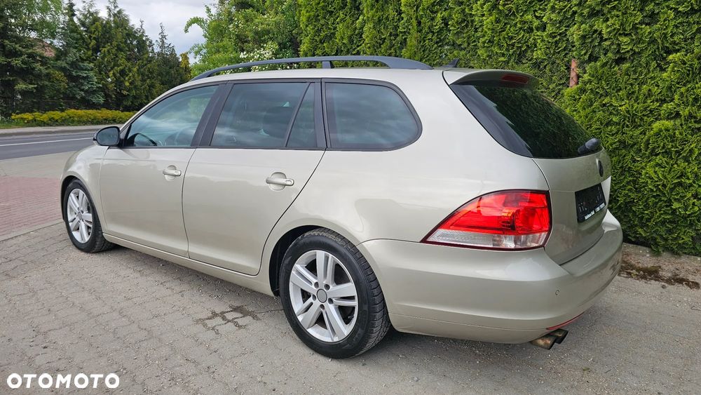 Volkswagen Golf - 12