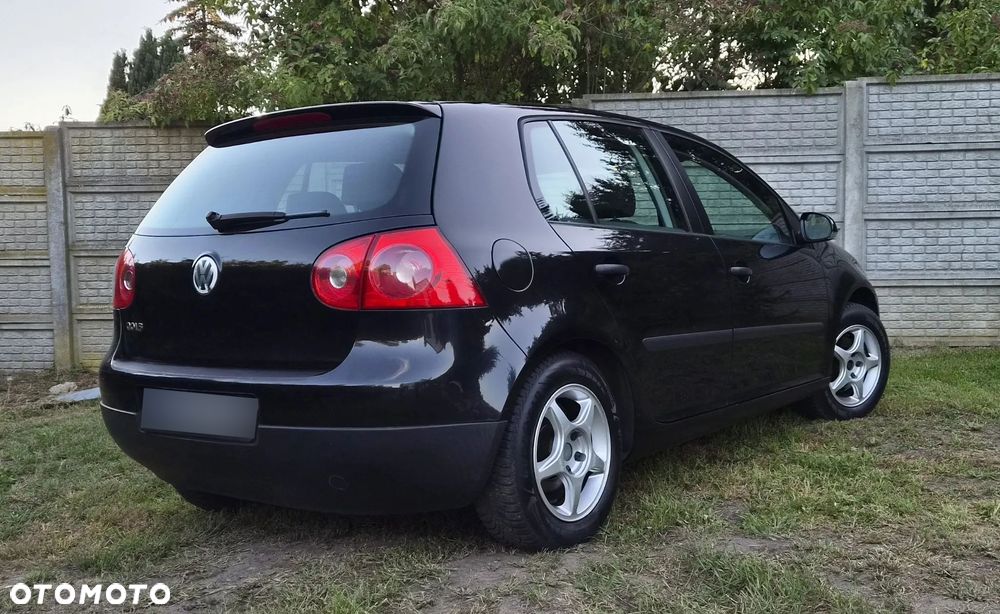 Volkswagen Golf - 3