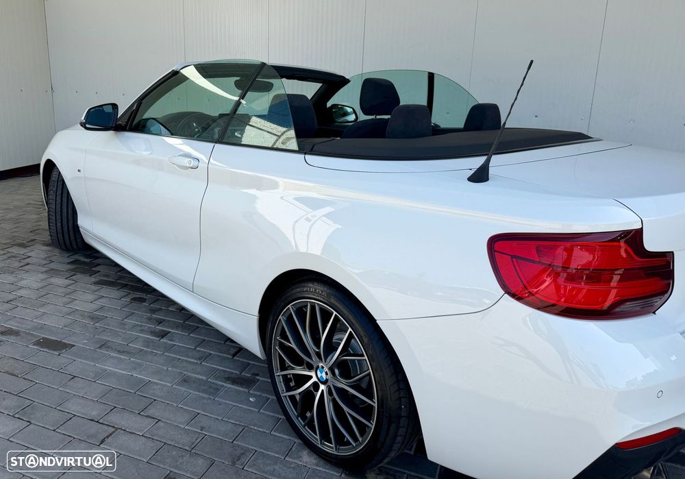 BMW 218 i Cabrio Pack M Auto - 18