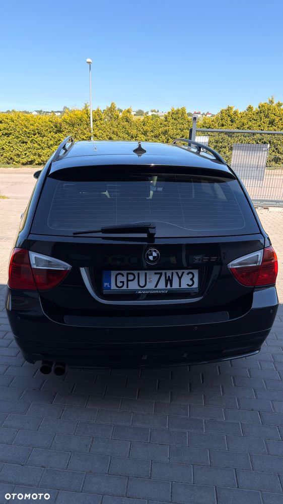 BMW Seria 3 325i - 7