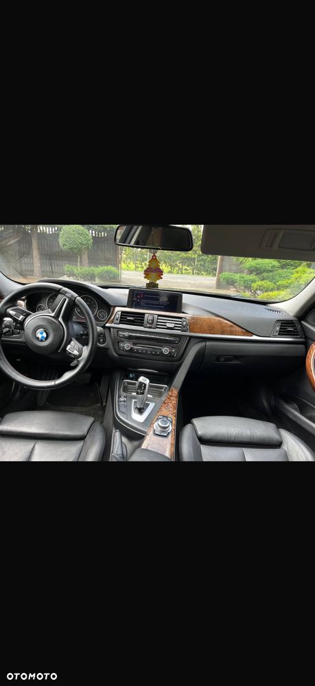 BMW Seria 3 328i - 9