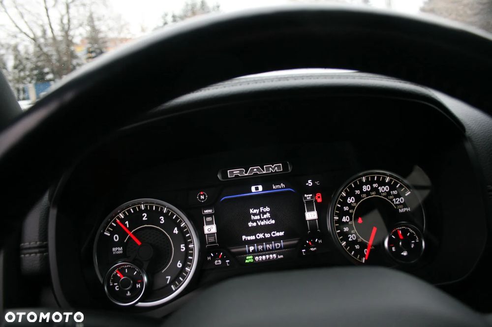 RAM 1500 5.7 Quad Cab Laramie - 22