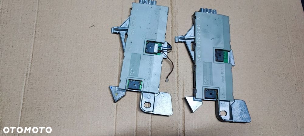 2118202989 WZMACNIACZ ANTENY MERCEDES W211 A2118202989 - 1