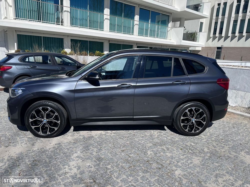 BMW X1 16 d sDrive Auto Line Sport - 24