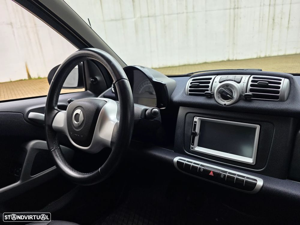 Smart ForTwo Coupé 1.0 mhd Passion 71 - 50