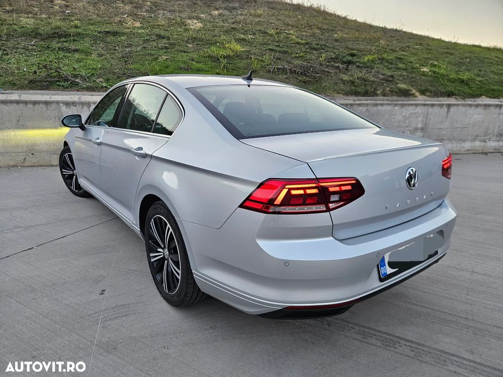 Volkswagen Passat Variant 2.0 TDI DSG Comfortline - 3