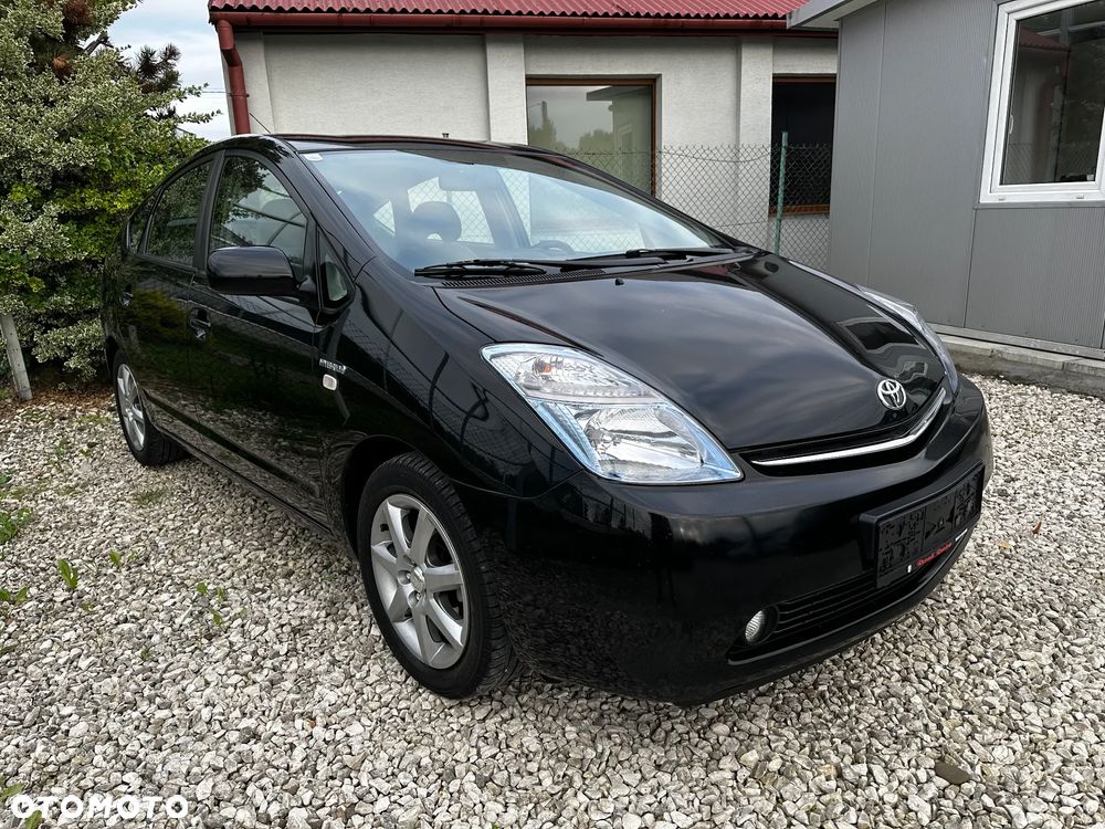 Toyota Prius 1.5 VVT-i Prestige - 3