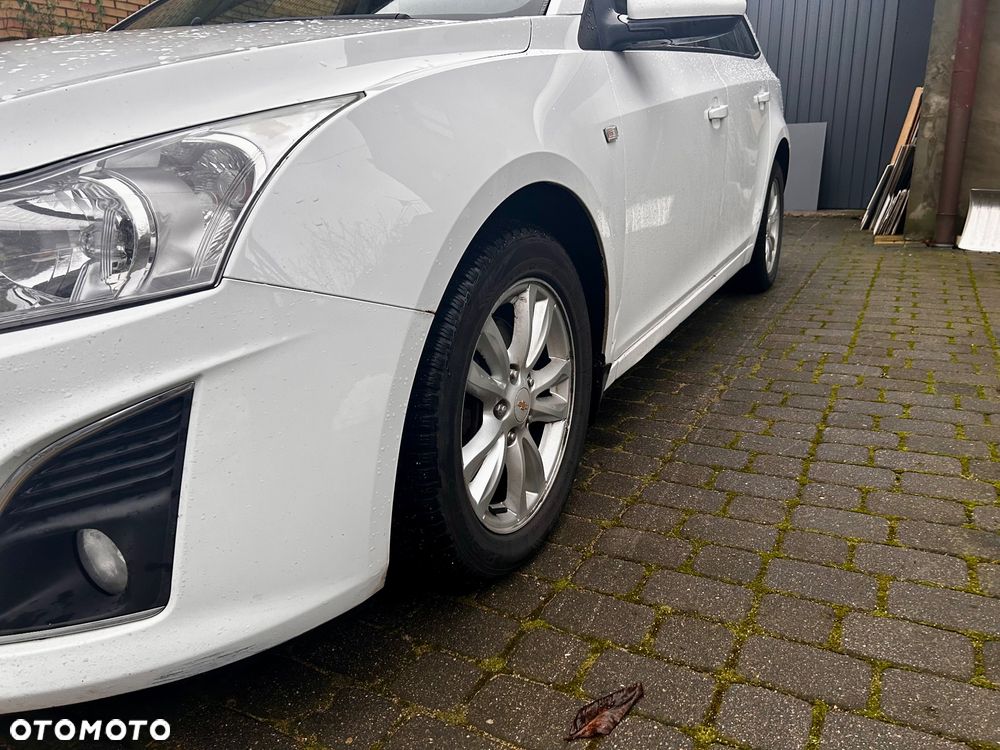 Chevrolet Cruze - 10