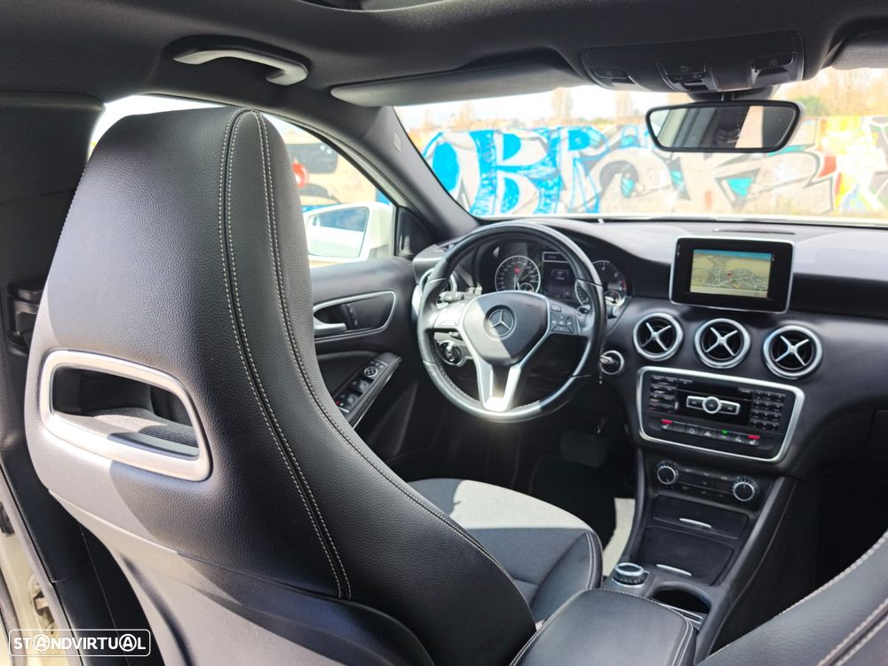 Mercedes-Benz A 180 d 7G-DCT Activity Edition - 4