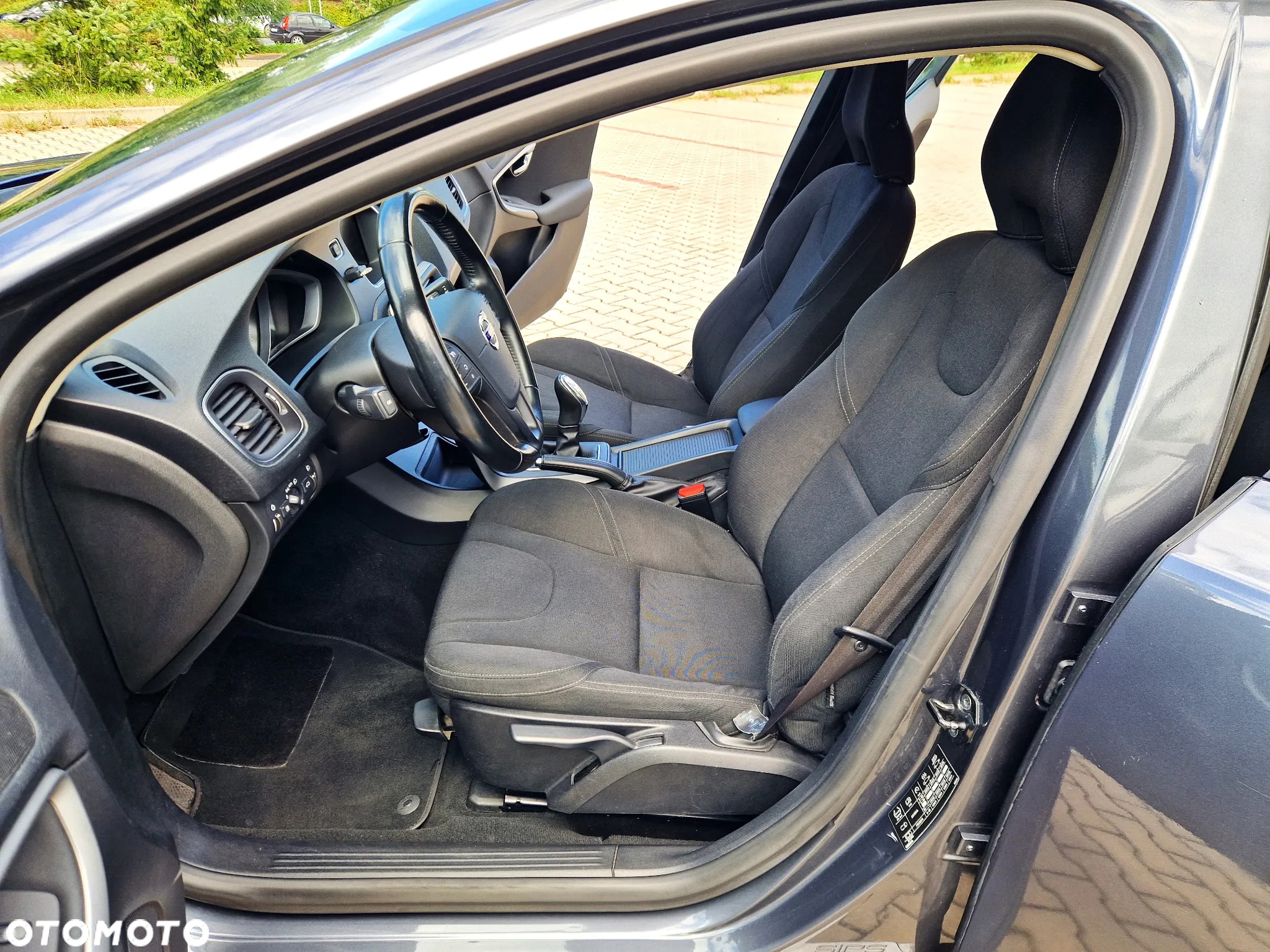 Volvo V40 D2 Momentum - 15
