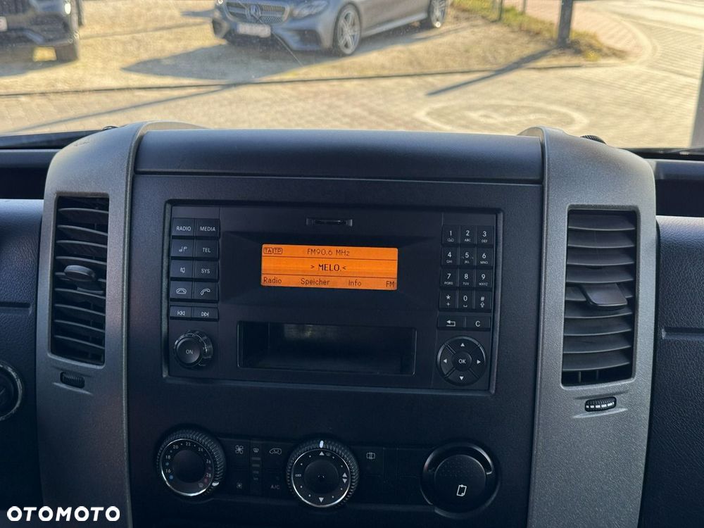 Mercedes-Benz Sprinter - 34