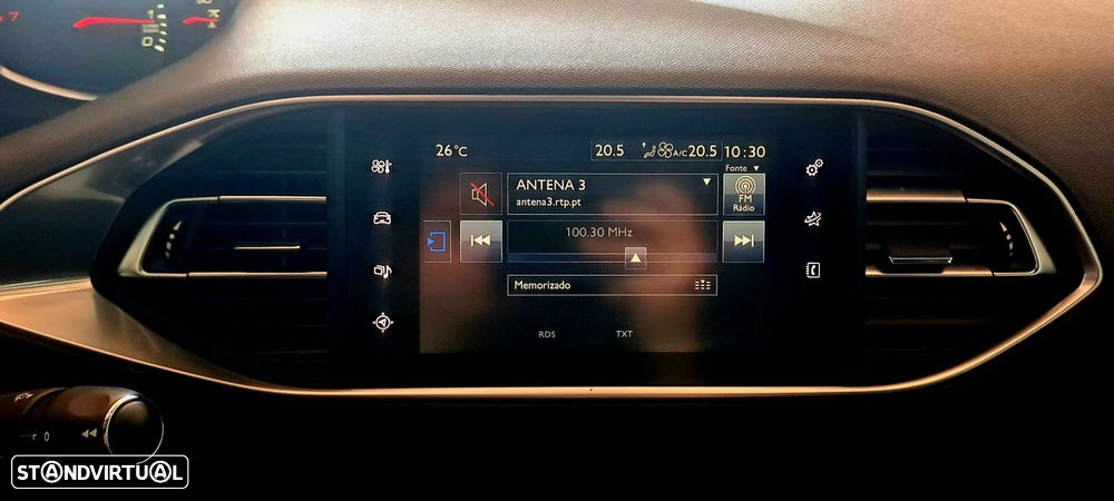 Peugeot 308 1.2 PureTech Style - 42