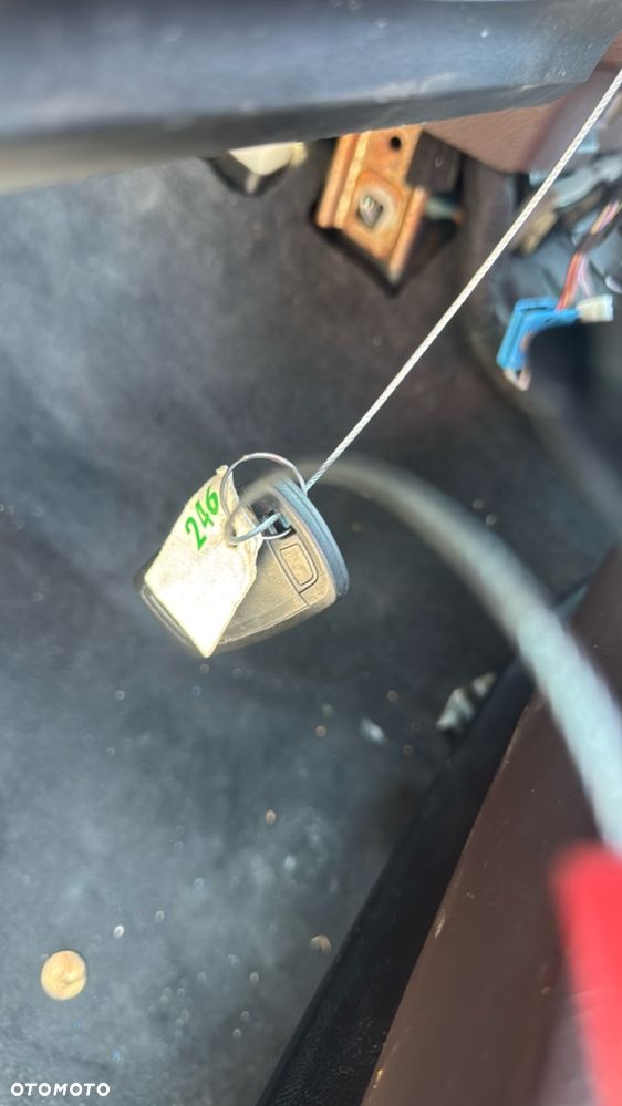 BMW Seria 5 550i Sport-Aut - 9