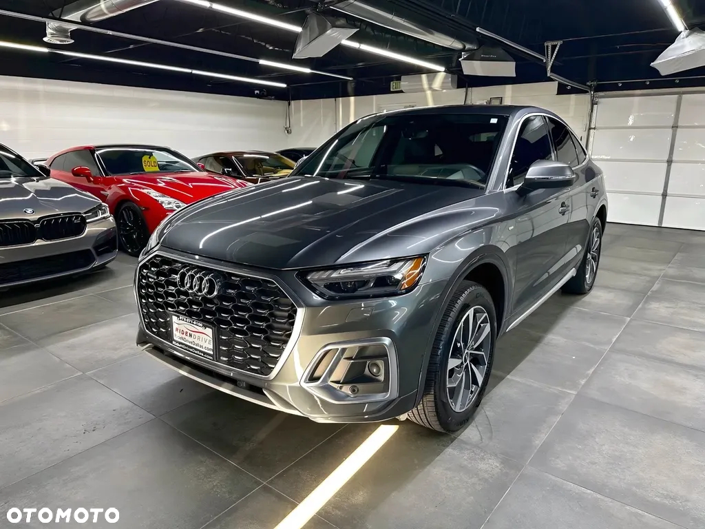 Audi Q5 45 TFSI quattro S tronic S line business