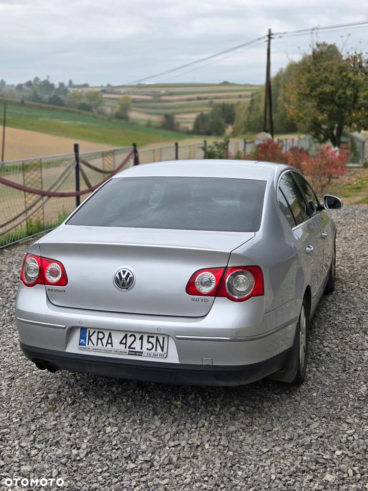 Volkswagen Passat 2008 photo 3