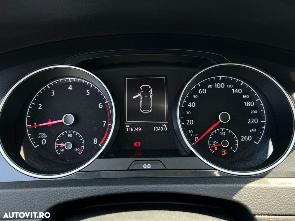 VOLKSWAGEN Golf 2020 — imagine 7