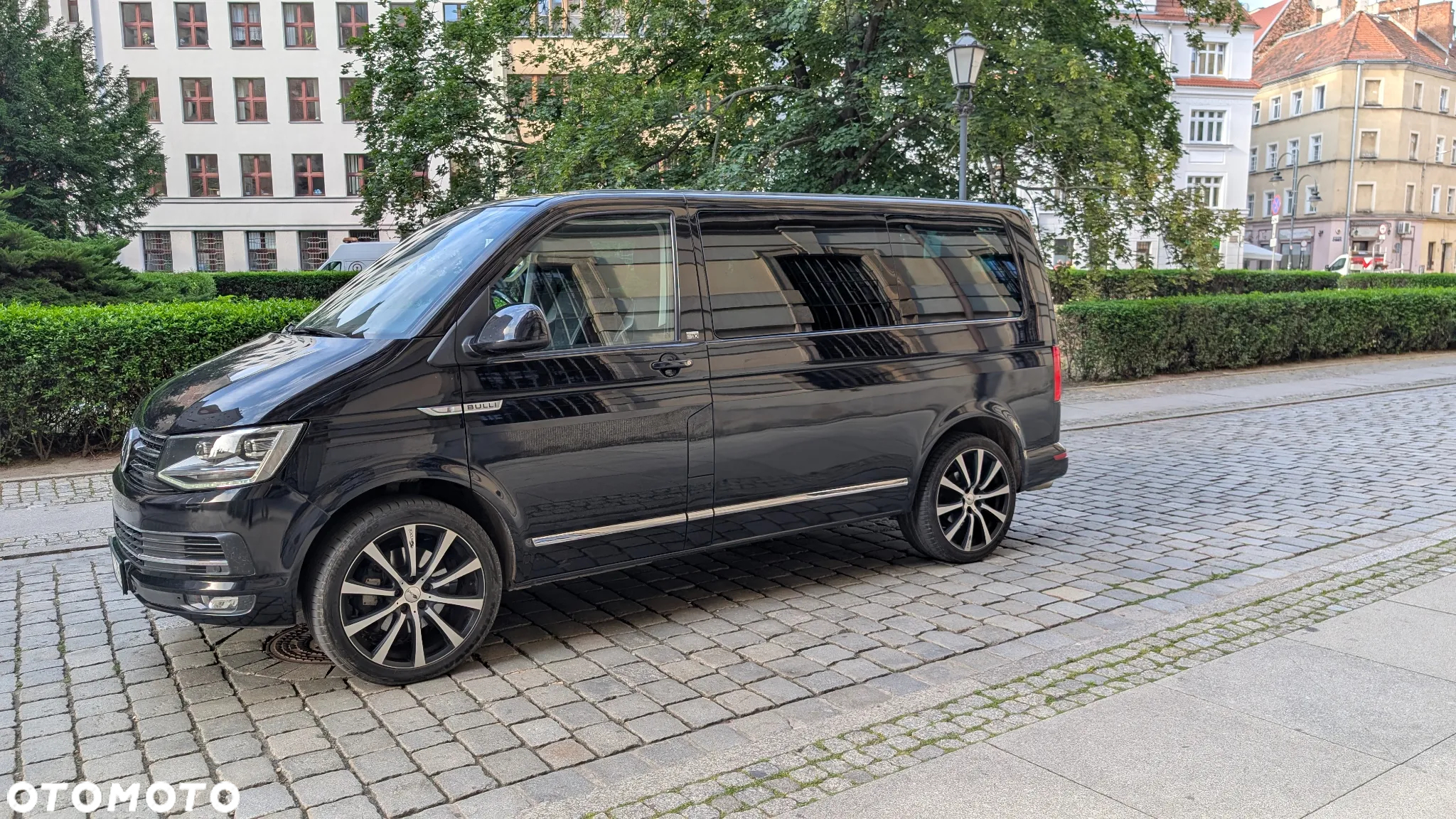 Volkswagen Multivan 2.0 BiTDI L1 Generation SIX DSG - 9