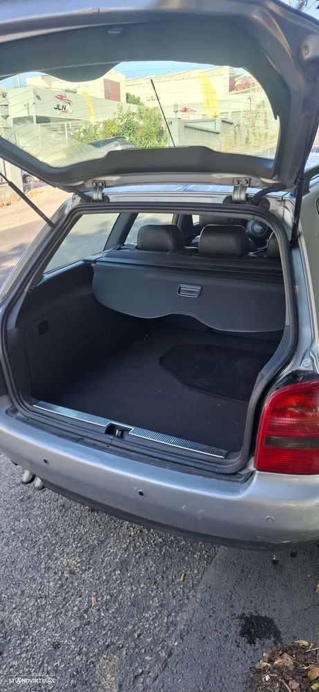 Audi A4 Avant 1.9 TDI Attraction - 7