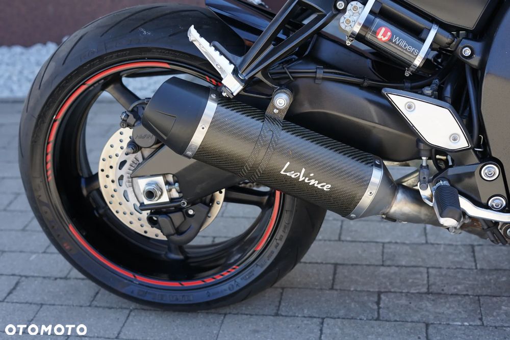 Yamaha FZ - 9