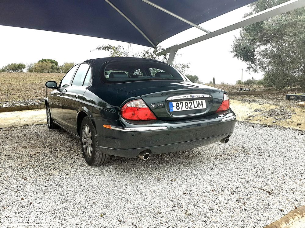 Jaguar S-Type 2.5 V6 Executive - 4
