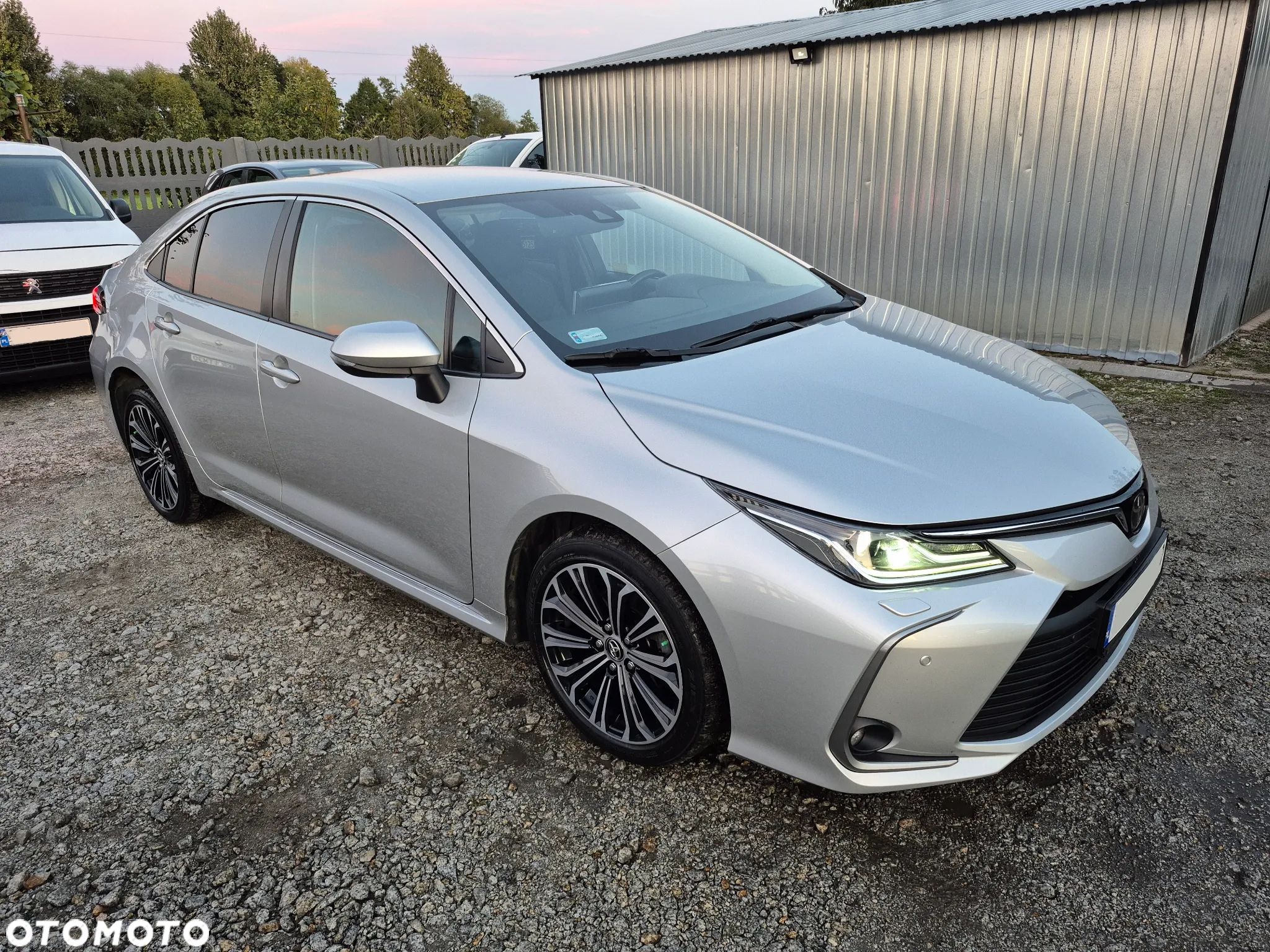 Toyota Corolla 1.6 Comfort - 3