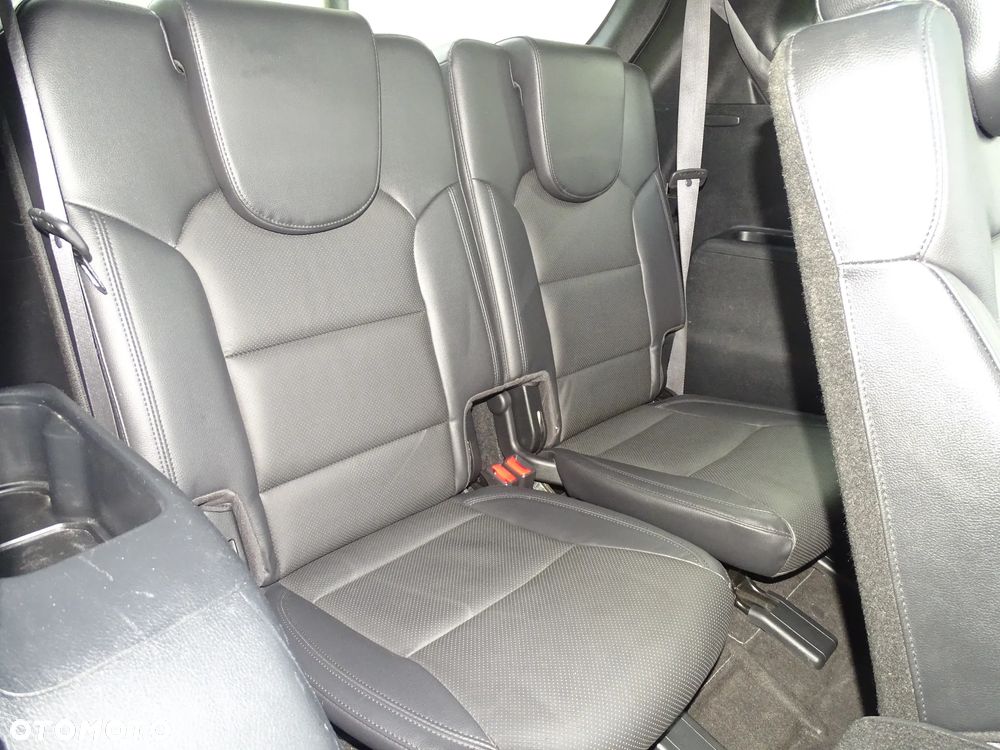 Kia Carens 1.7 CRDi Business Line 7os - 16