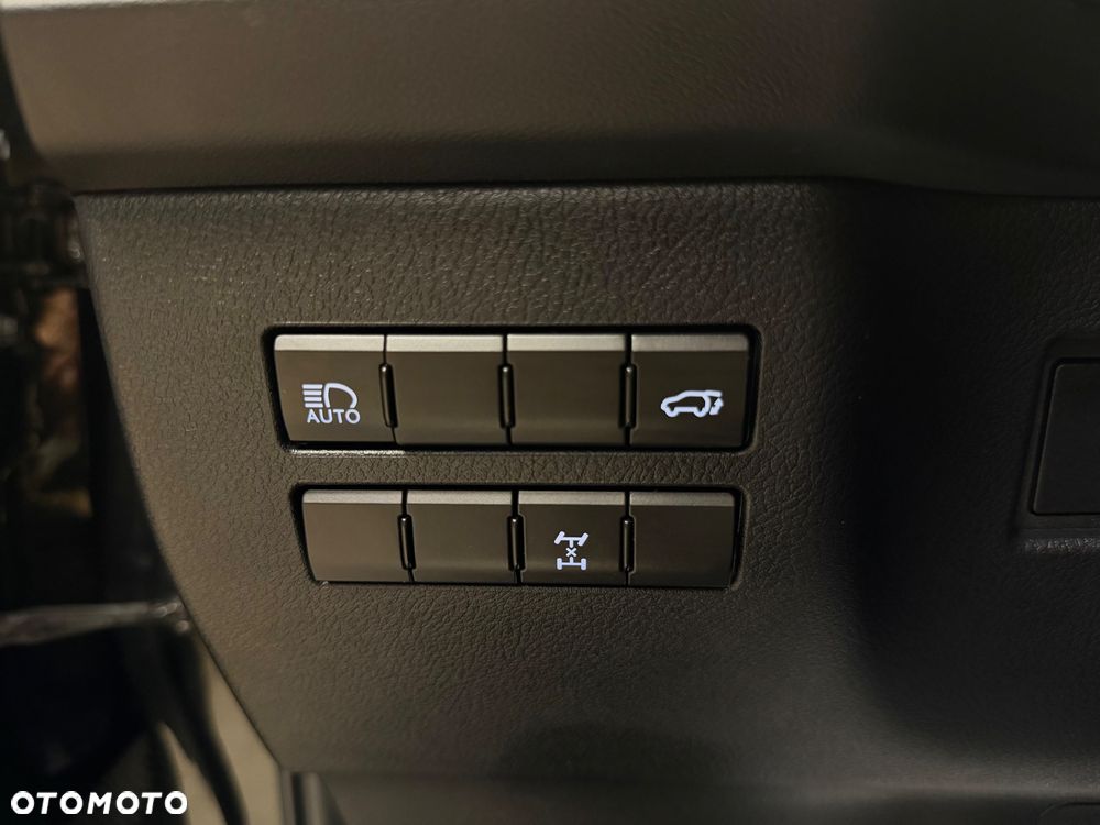 Lexus NX 300 Comfort AWD - 25