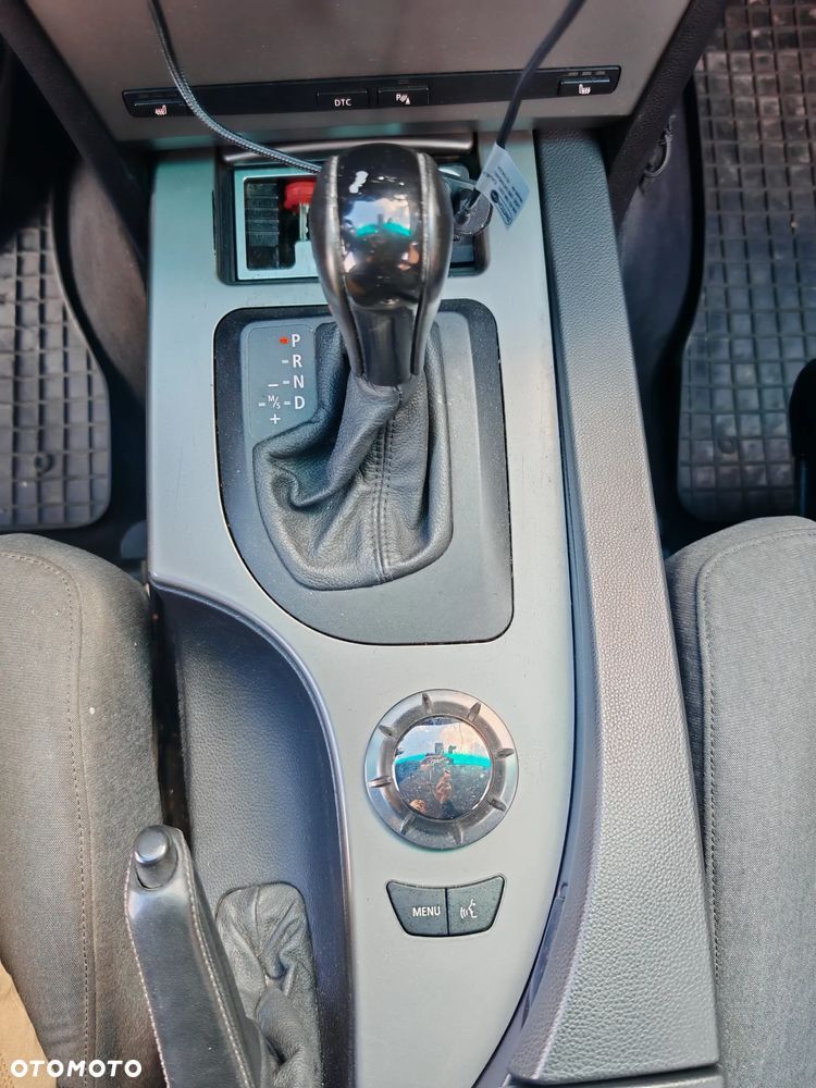 BMW Seria 5 - 33