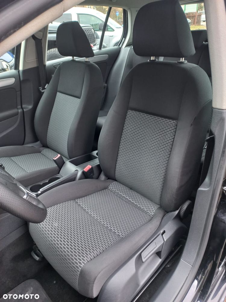 Volkswagen Golf 2.0 TDI Comfortline - 12