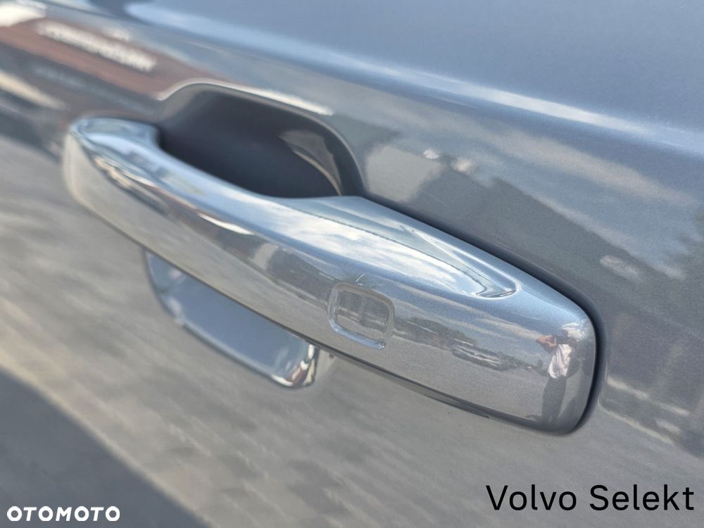 Volvo XC 90 - 36