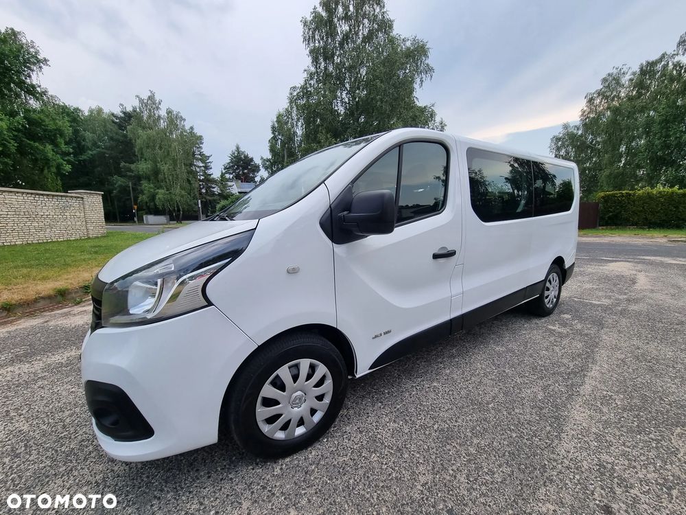 Renault Trafic - 16