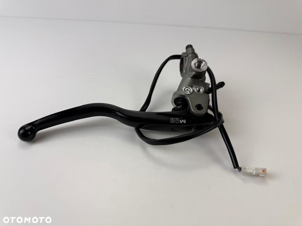 Pompa hamulcowa przód Triumph Street Triple 765 RS 2023+ - 12