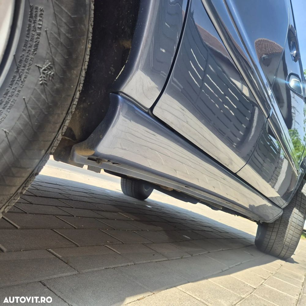 Mercedes-Benz ML - 15