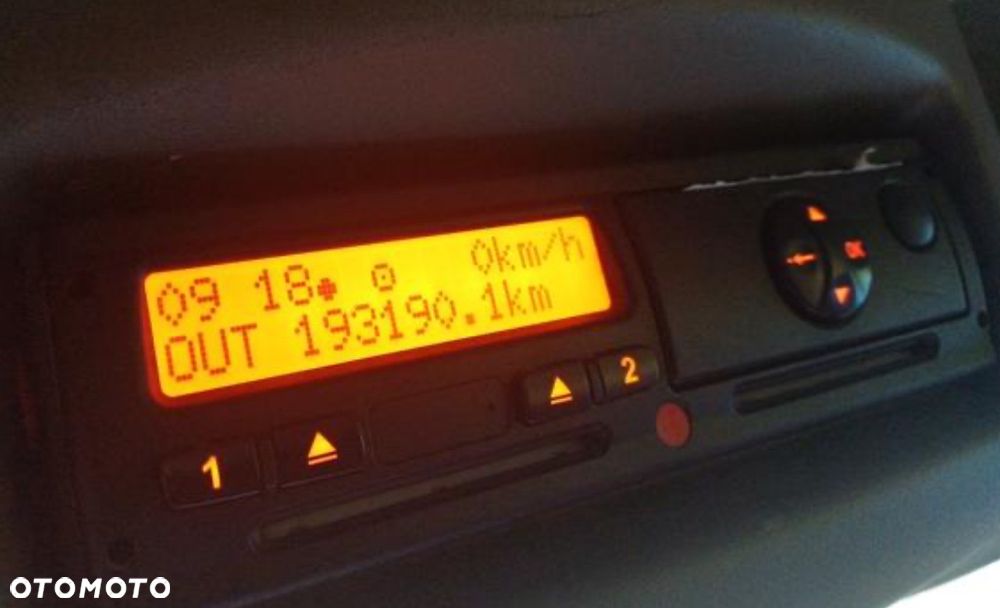 Renault Trafic - 6