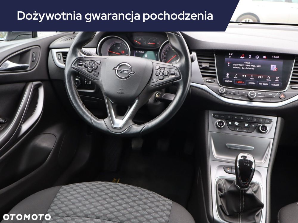 Opel Astra - 9
