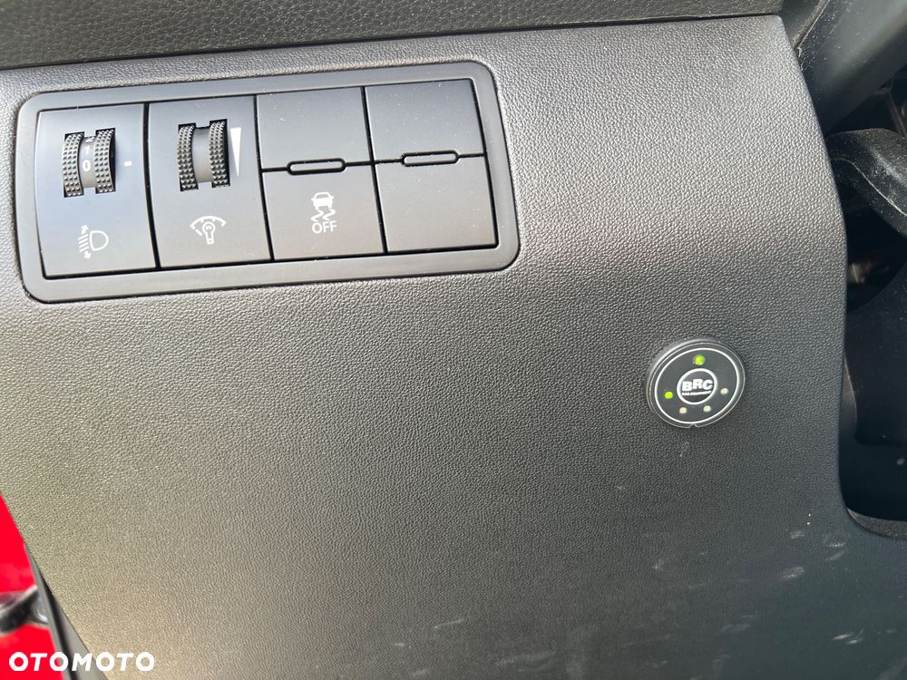 Kia Venga - 13