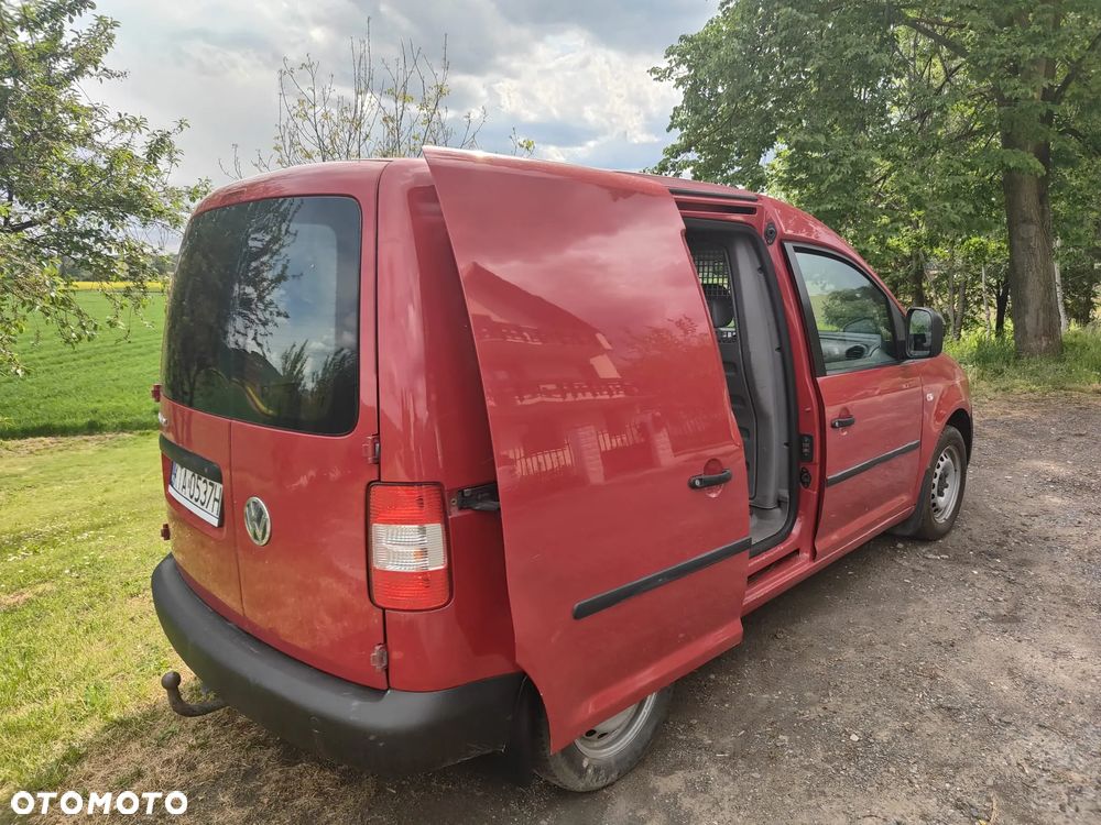 Volkswagen Caddy - 2