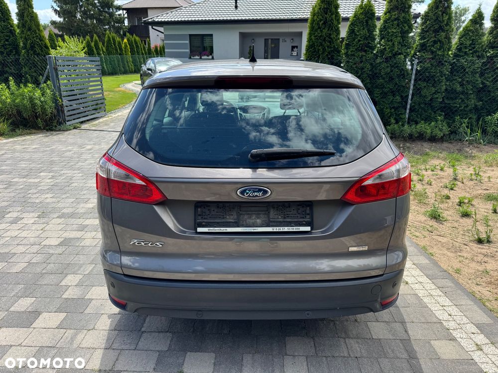Ford Focus 1.6 TDCi DPF Ambiente - 5