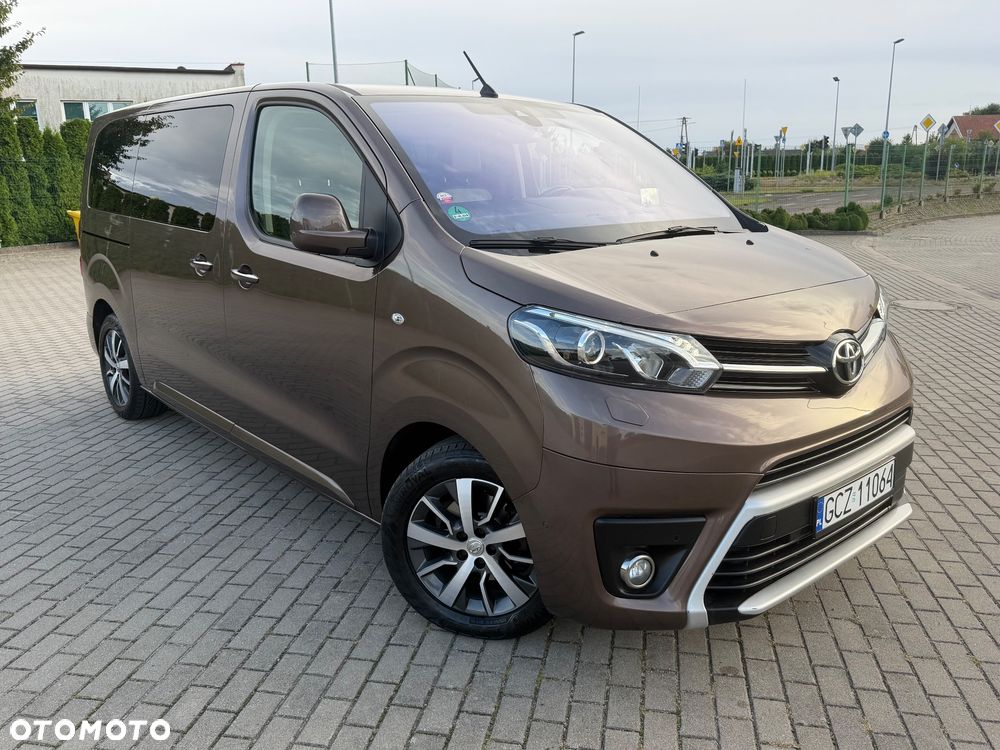 Toyota Proace Verso 2,0-l-D-4D L1 (7-Si.) Autm Executive - 3