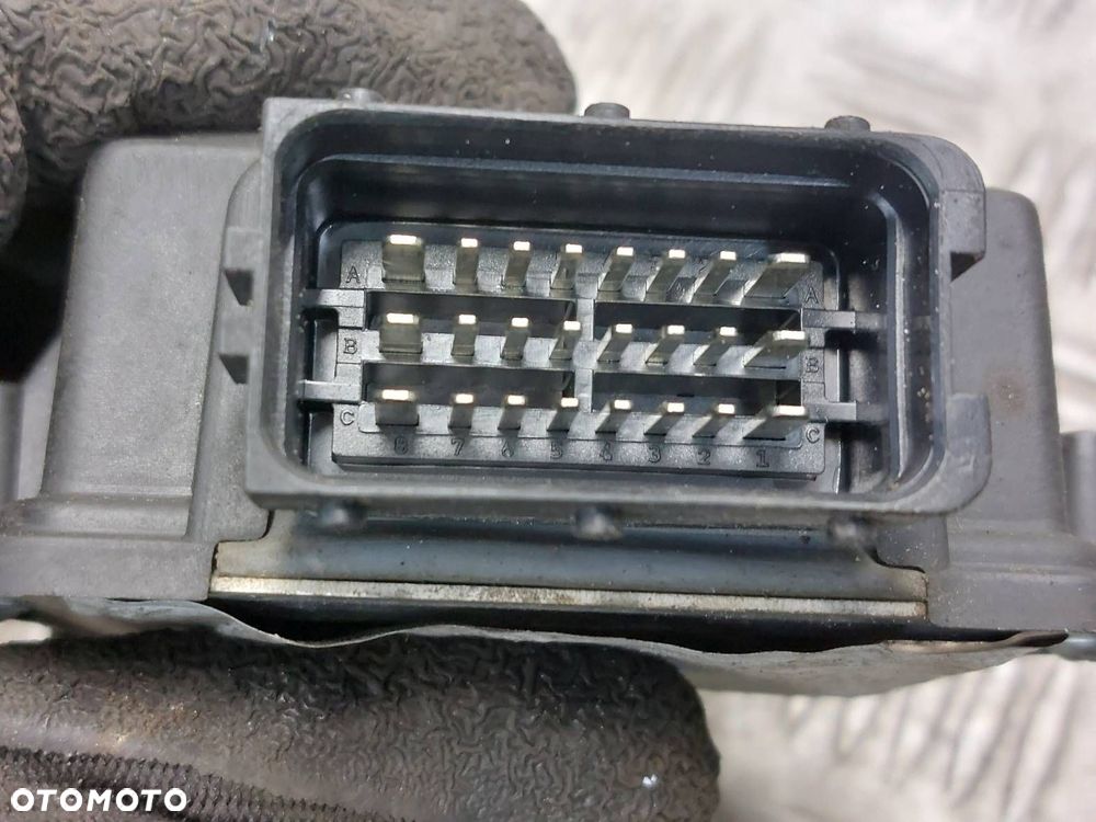 INSTALACJA GAZOWA LPG VW BORA I 2.0 8V 67R-013949 - 9